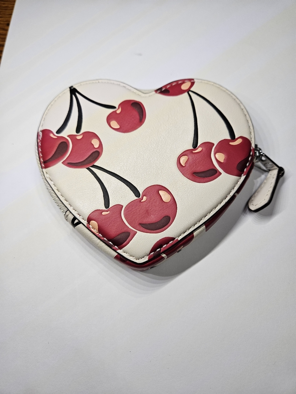 Coach Heart Coin Case With Cherry Print - Picture 4 of 6
